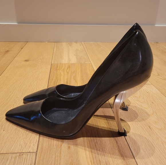Roger vivier black heels sz40 - Picture 1 of 5